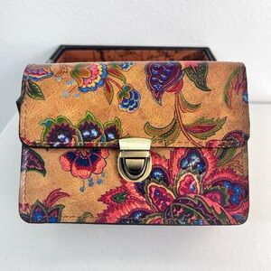 Patricia Nash Key Fob Hangoff French Tapestry Leather Wristlet with gift box NWT